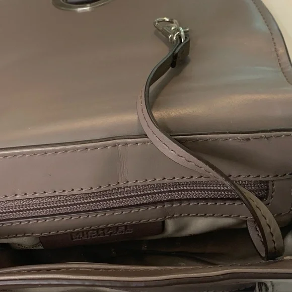 Michael Kors Snakeskin Crossbody Bag Women’s Half Moon Purple Top Handle Purse - Picture 4 of 16